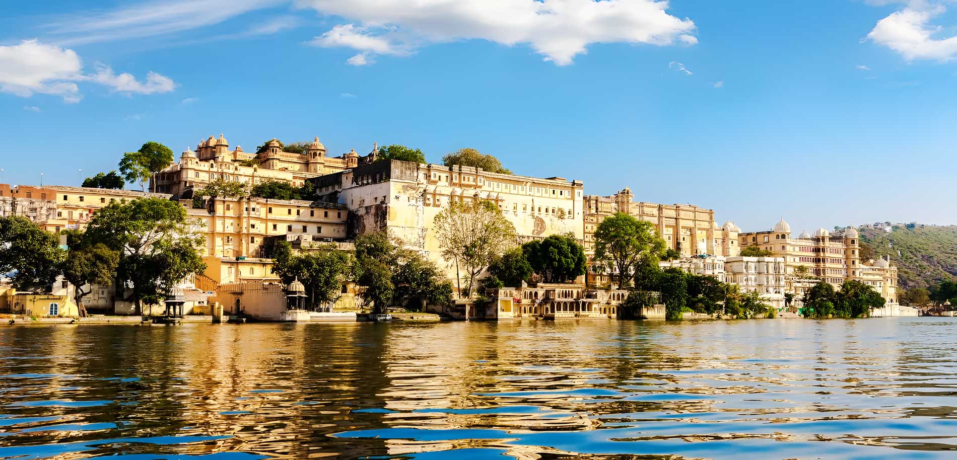 Travel agency in Udaipur